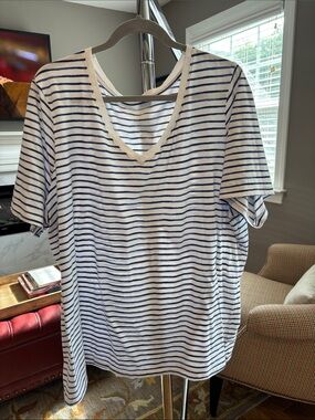 Lane Bryant White and Navy Striped V-Neck Tee